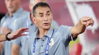 Gerald Vanenburg soal Drama Kartu Merah Pelatih Kiper Timnas Indonesia U-23 di Final Piala AFF U-23 2025: Wasit Kadang Kehilangan Kendali